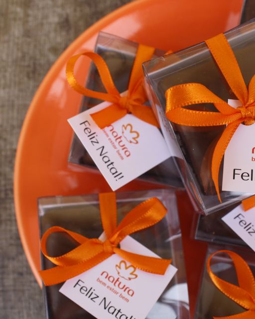 Caixas de brownie com tag Natura Feliz Natal